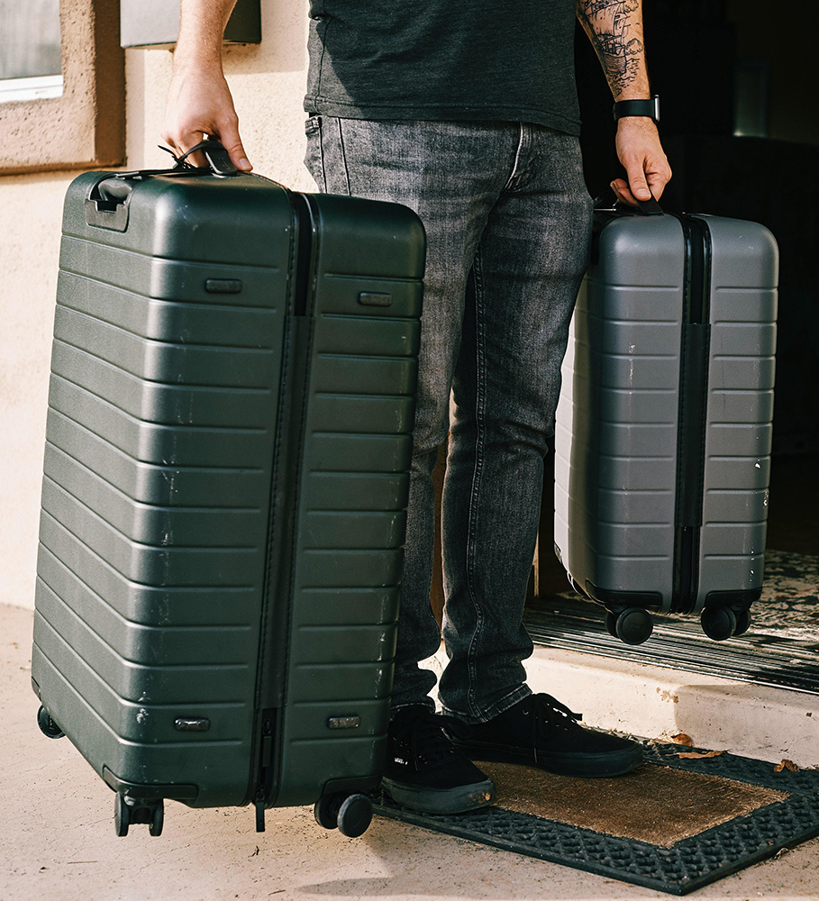 Ship Luggage Internationally | Sherpr